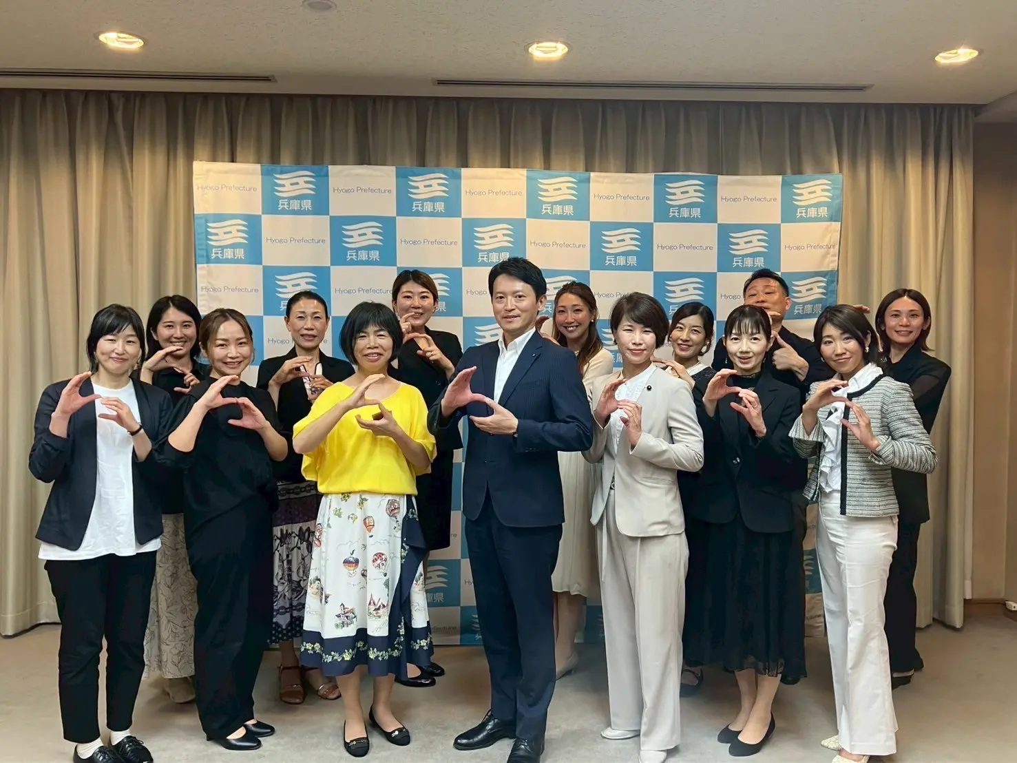 兵庫県庁にて表敬訪問を実施